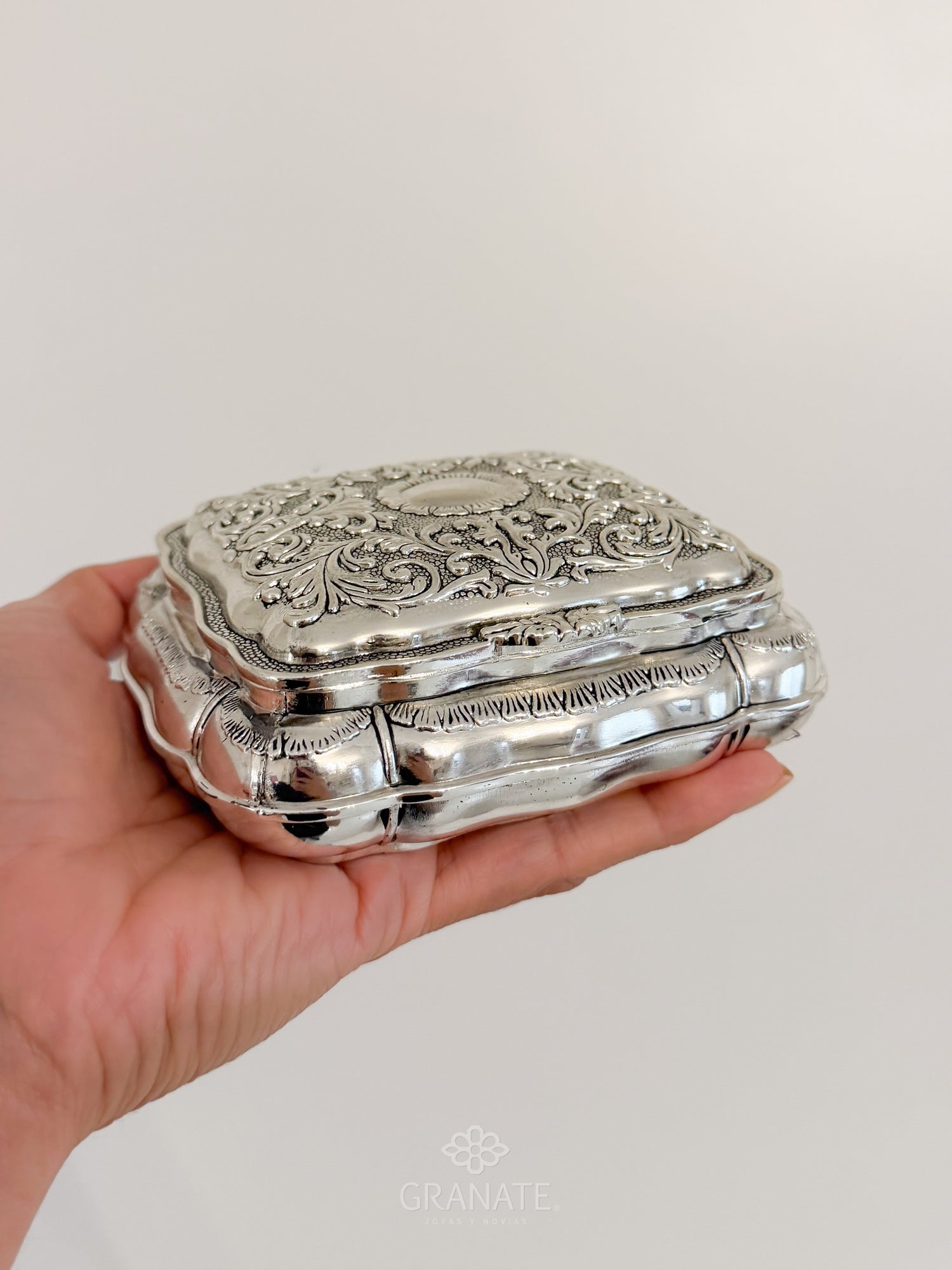 Cofre Alhajero Cushion - Mediano