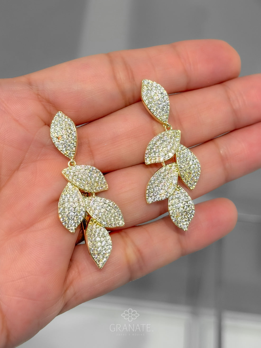 Aretes 5 Hojas - Dorado