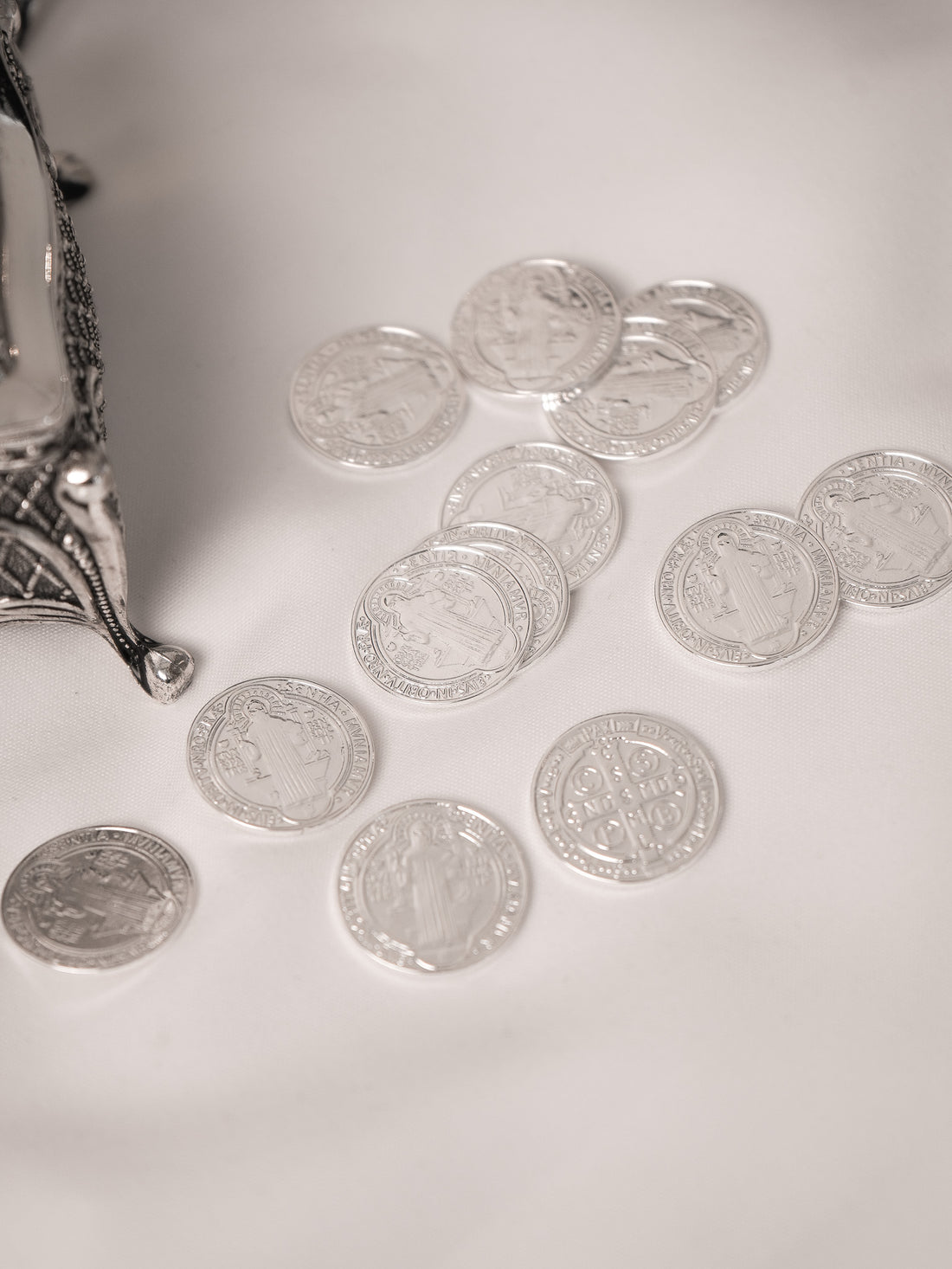 Monedas San Benito - Plateadas