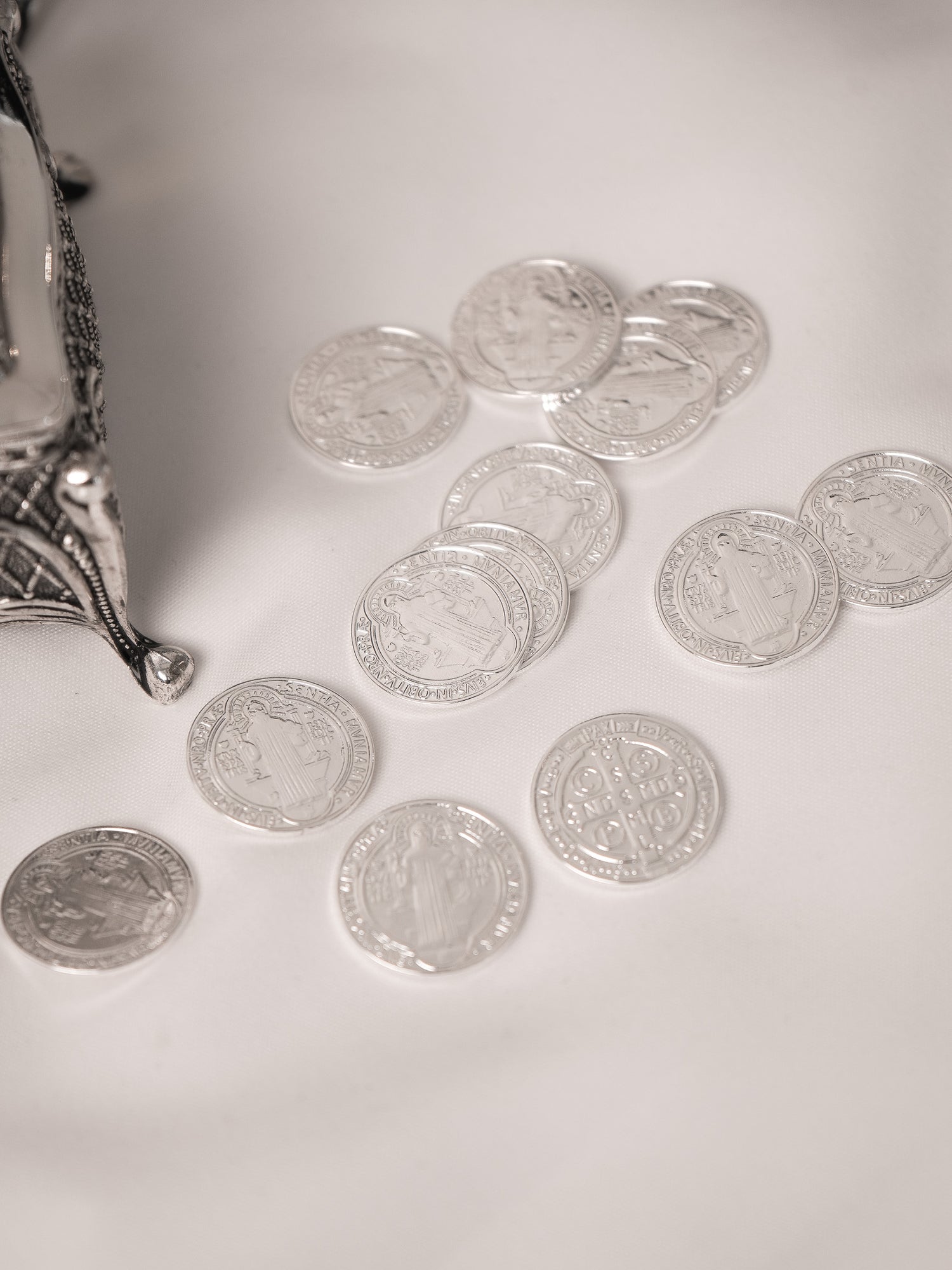 Monedas San Benito - Plateadas