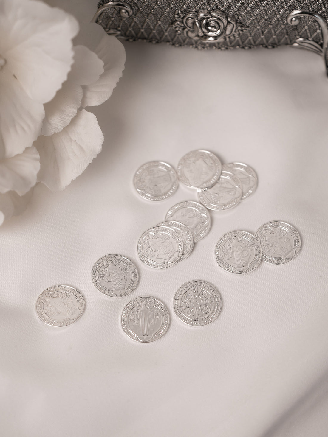 Monedas San Benito - Plateadas