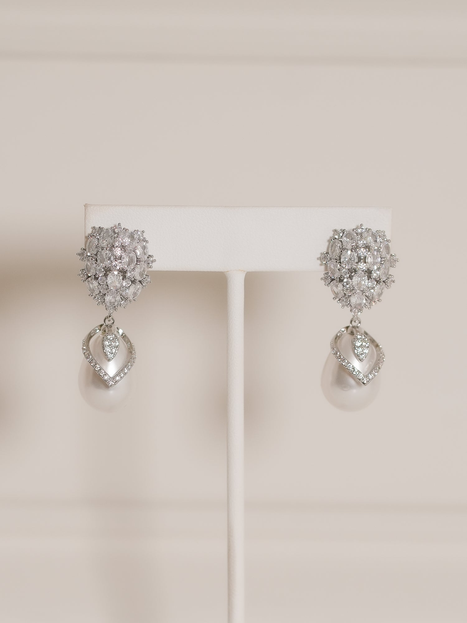 Aretes Perla Gota Grande