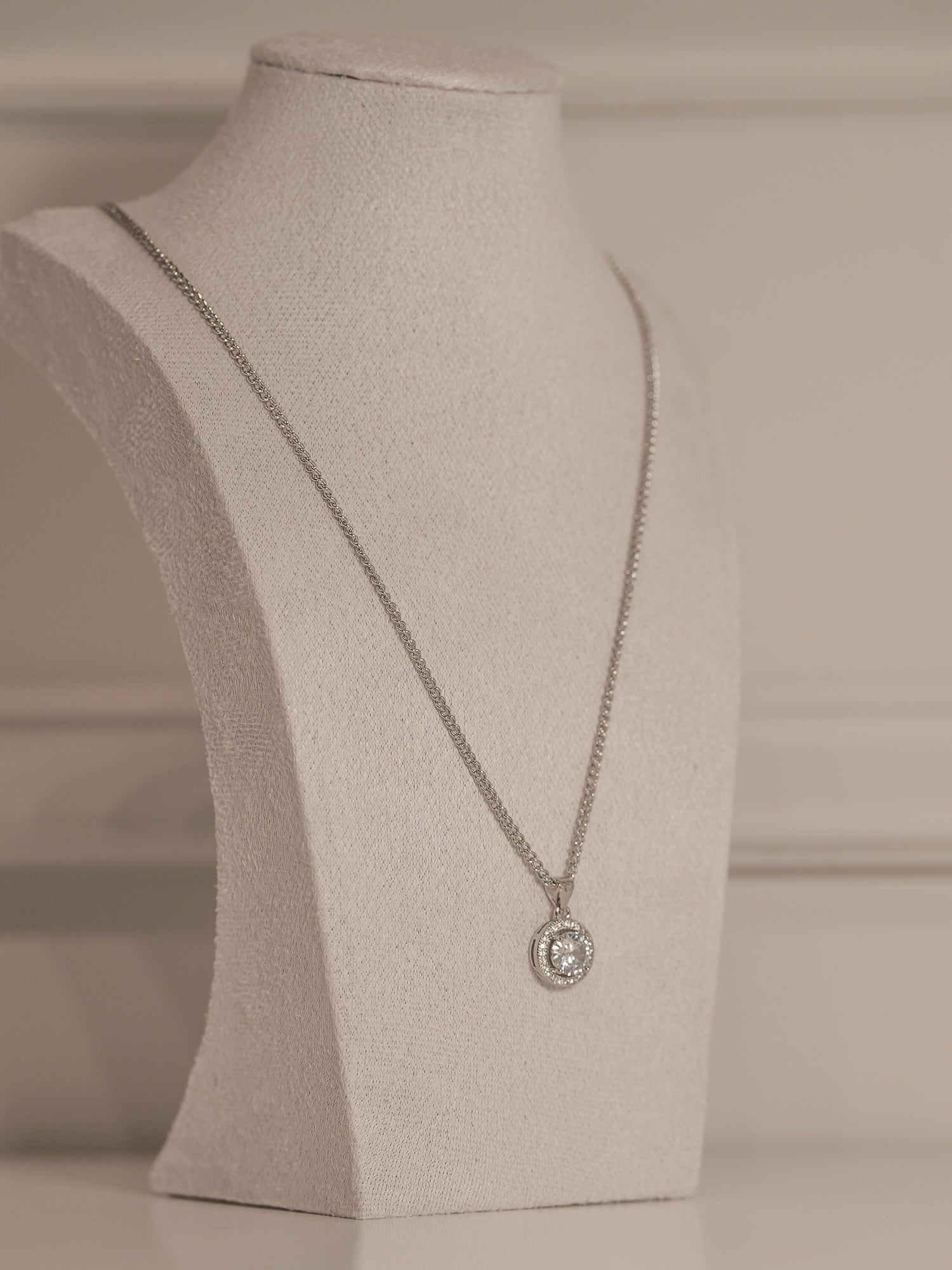 Collar Solitario