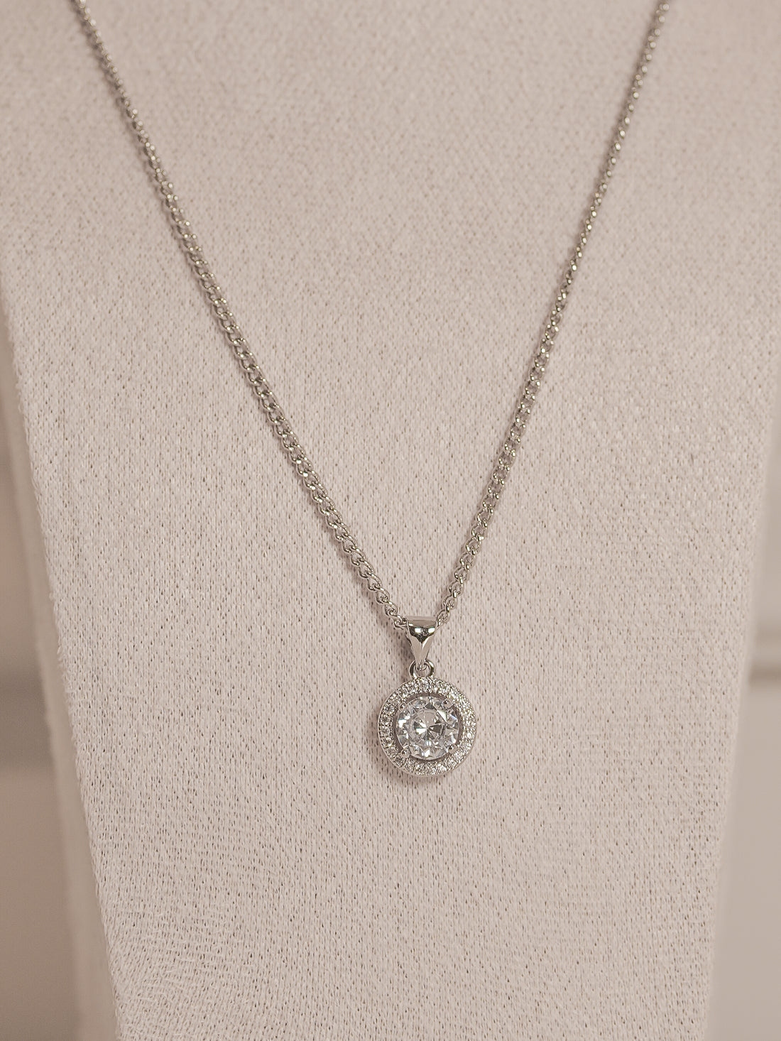 Collar Solitario