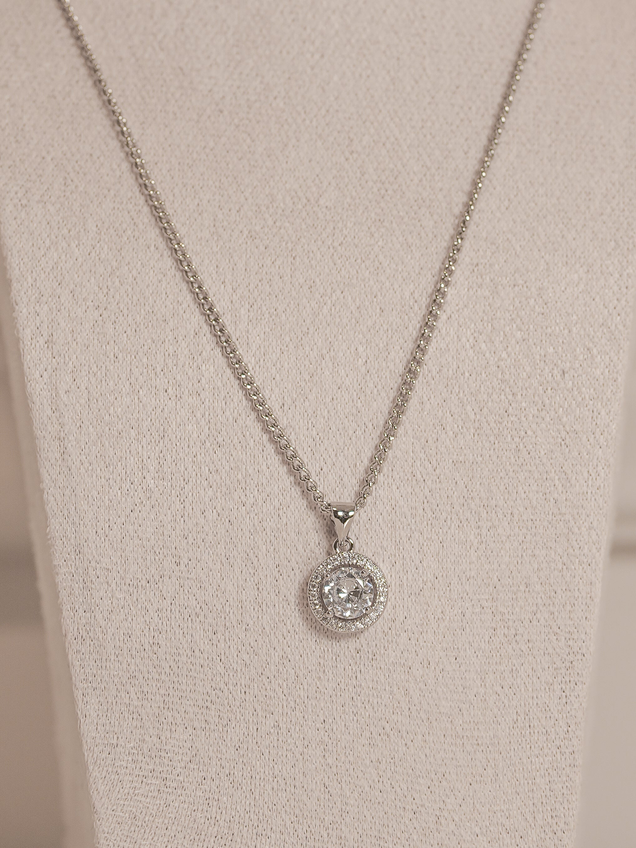 Collar Solitario