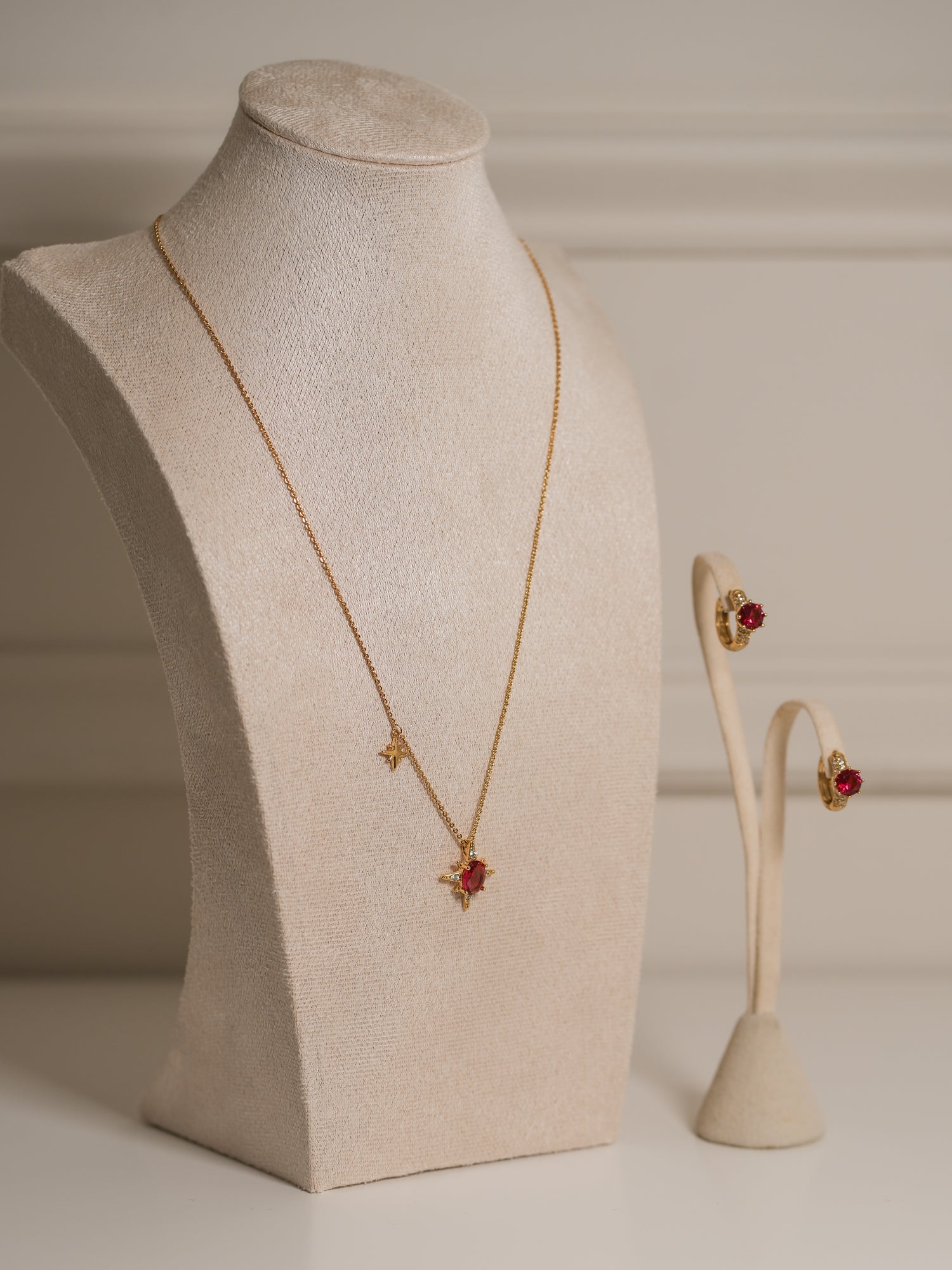 Collar Rosa de los Vientos