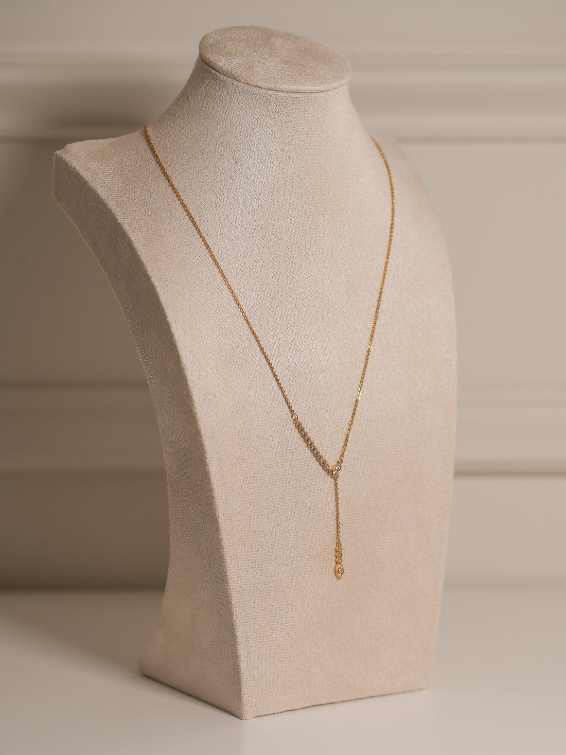 Collar Corbatín