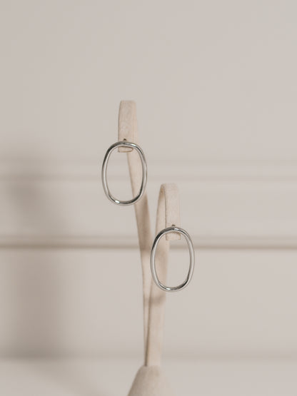 Aretes Minimalista Oval