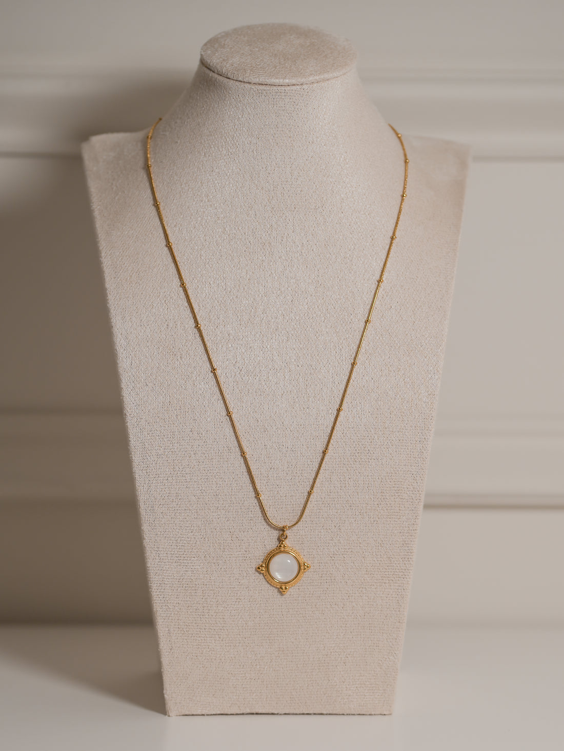 Collar Dije Blanco