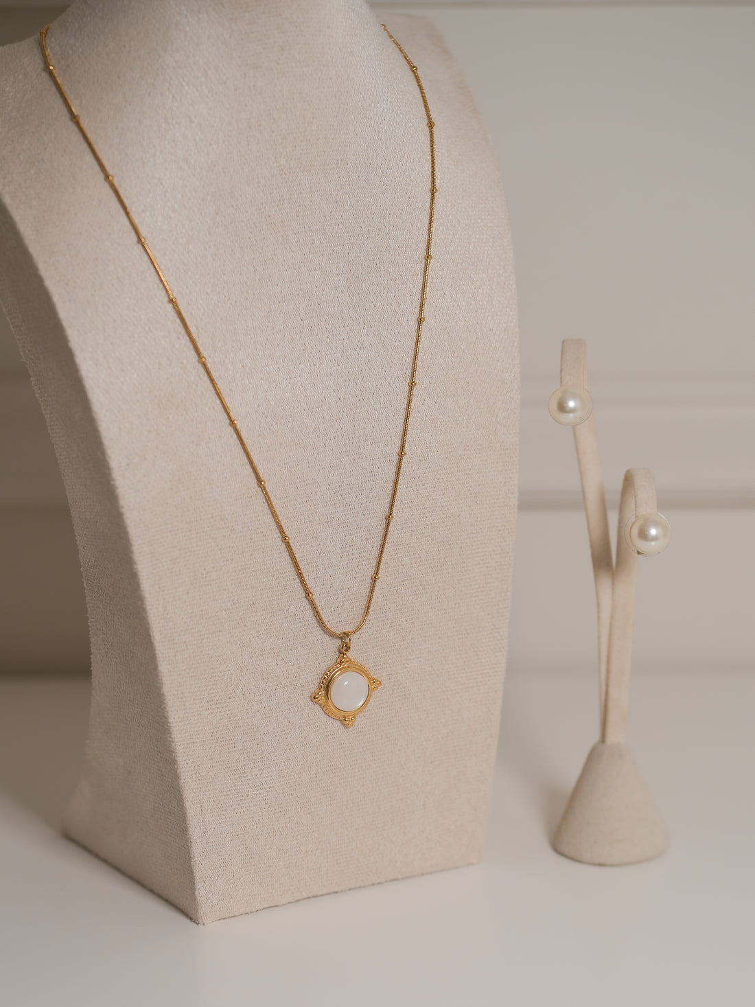Collar Dije Blanco