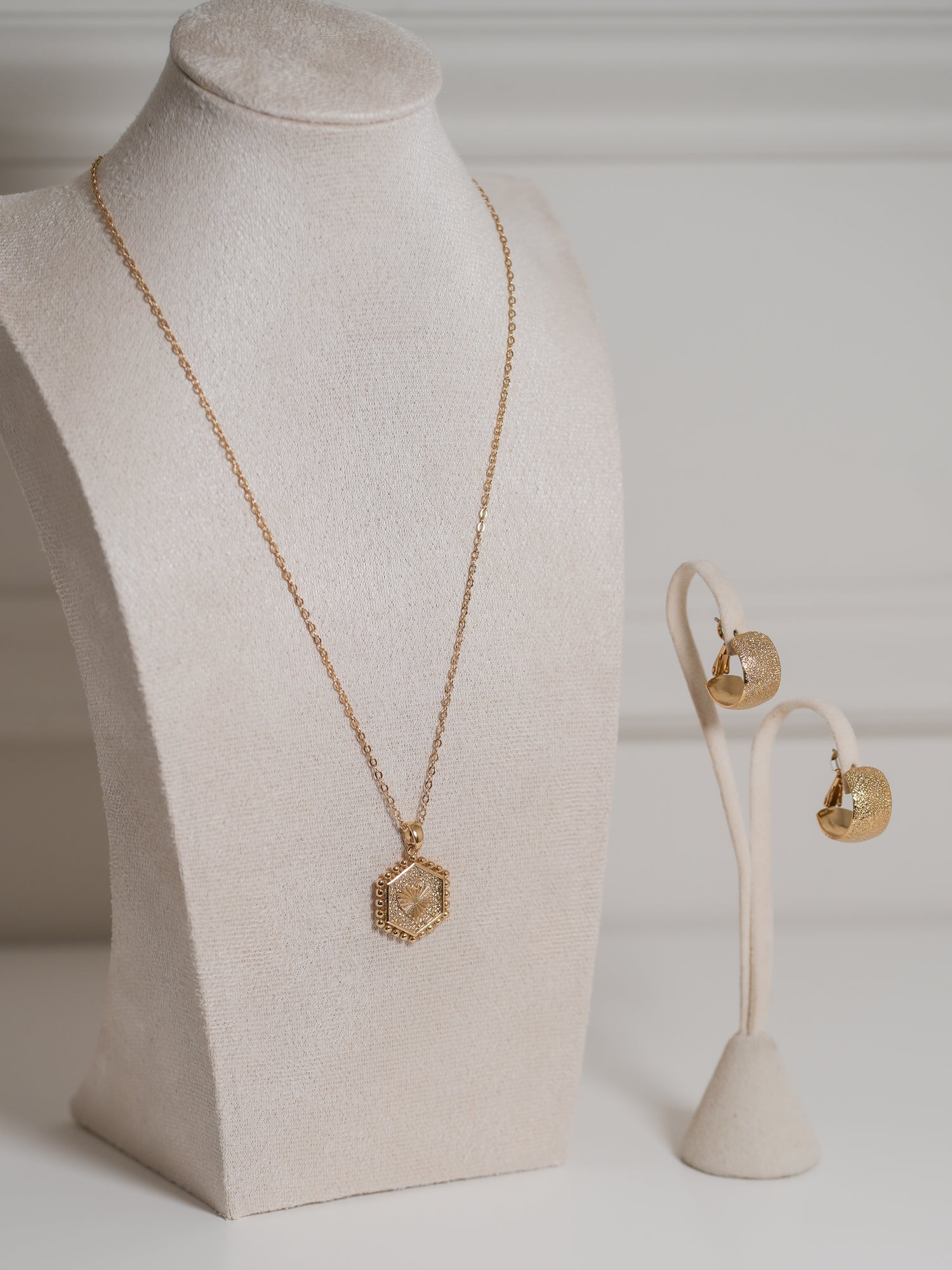 Aretes Media Arracada