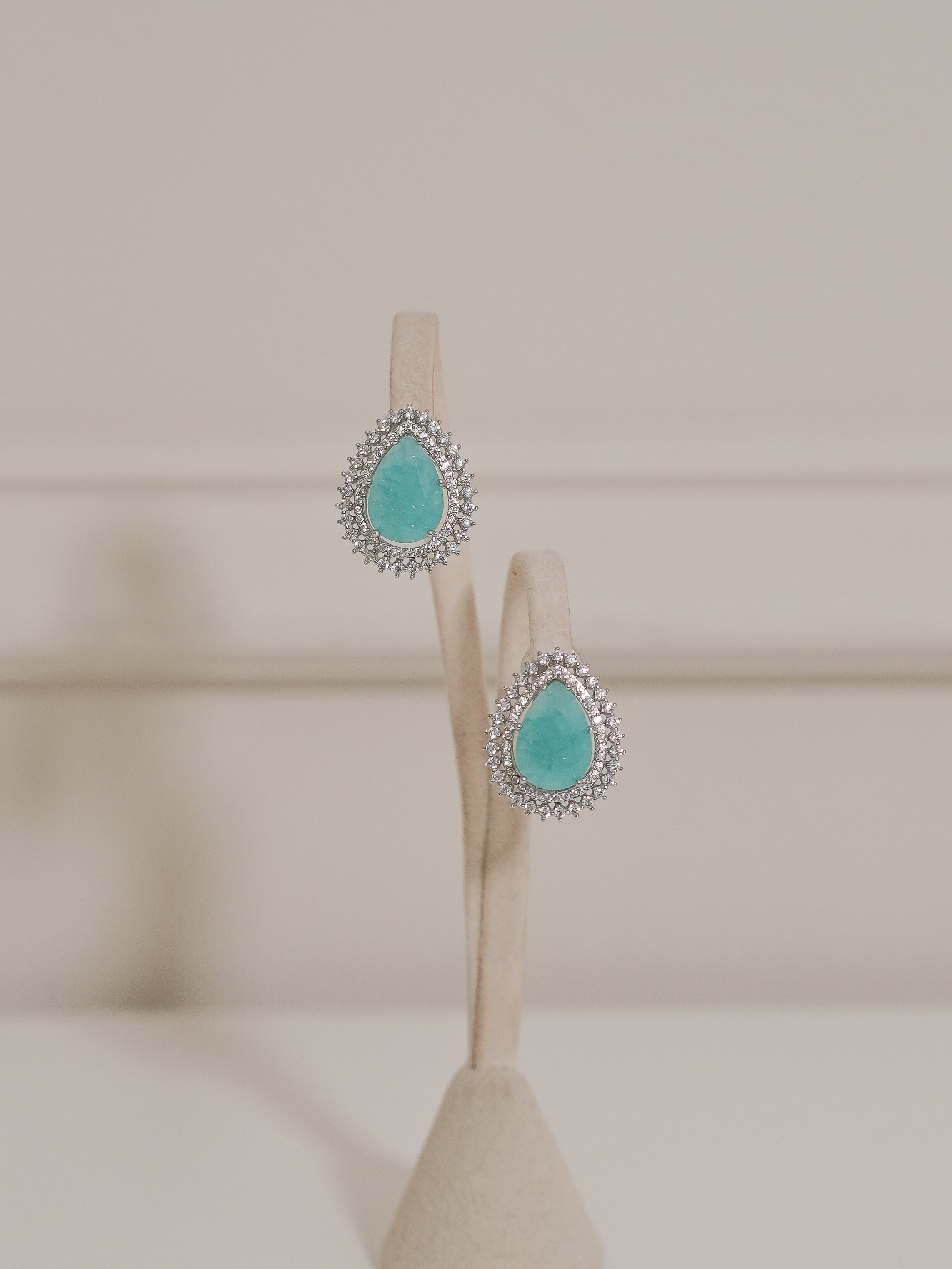 Aretes Gota Halo