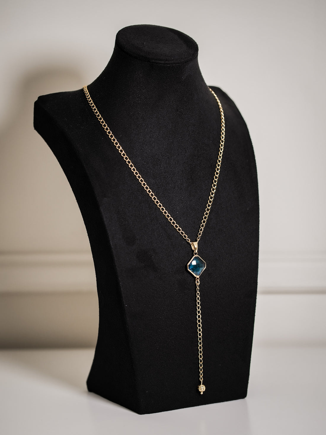 Collar Corbatín Rombo Azul