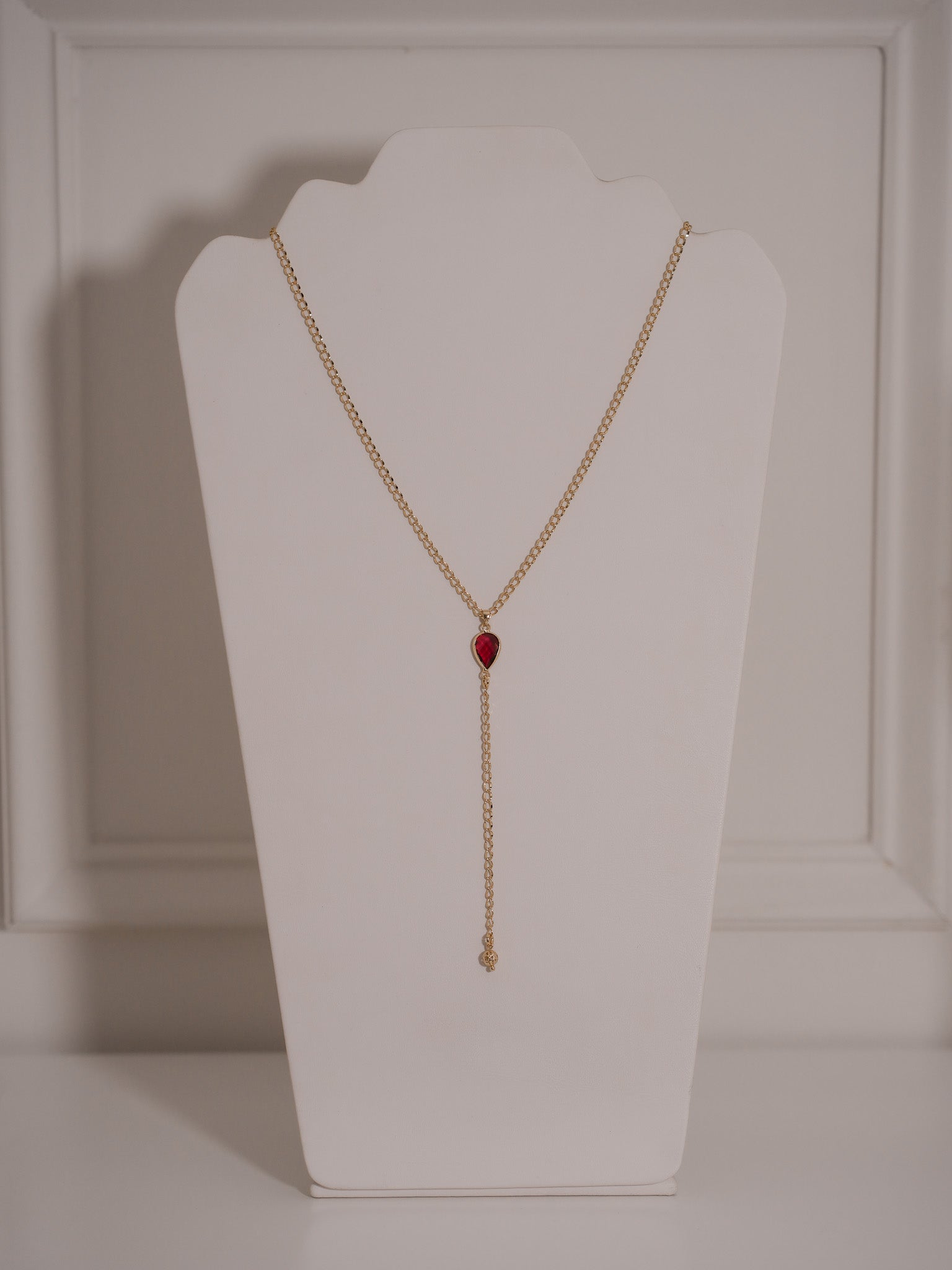 Collar Corbatín Gota Burgundy