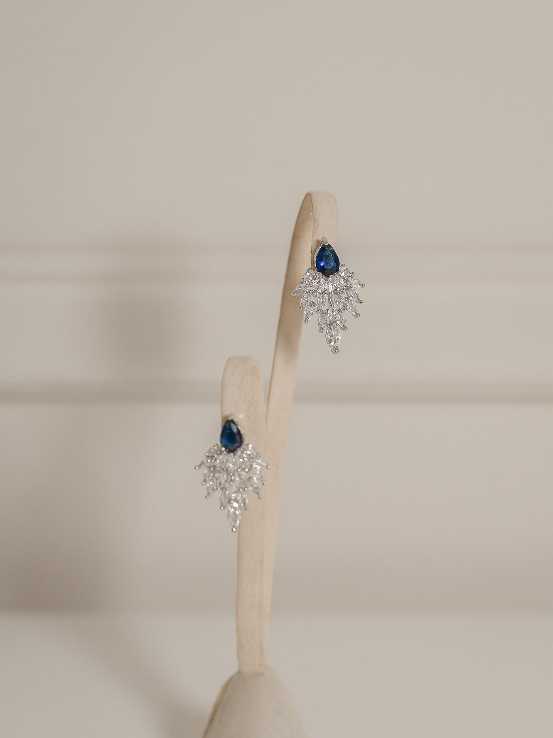 Aretes Marquises Gota Zafiro