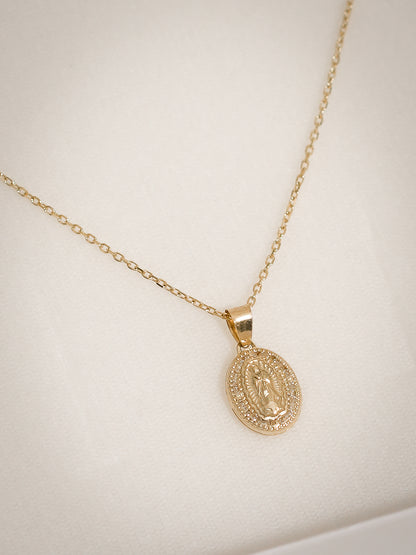 Collar Medalla Guadalupe de Oro 10 kilates