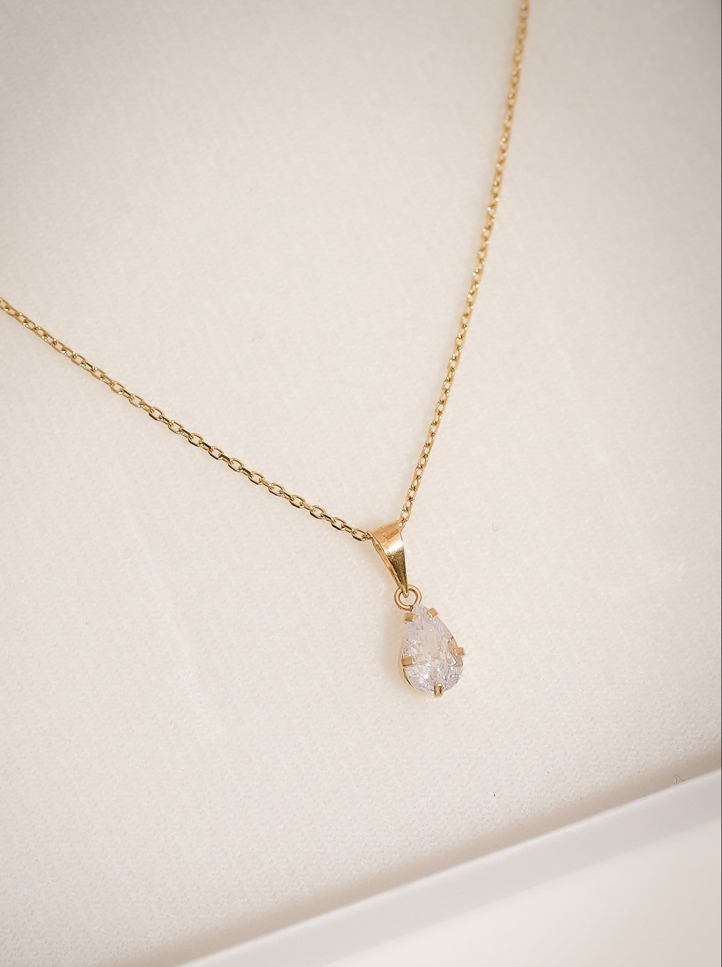 Collar Gota de Oro 10 kilates