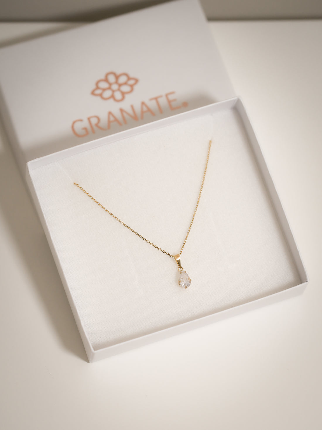 Collar Gota de Oro 10 kilates