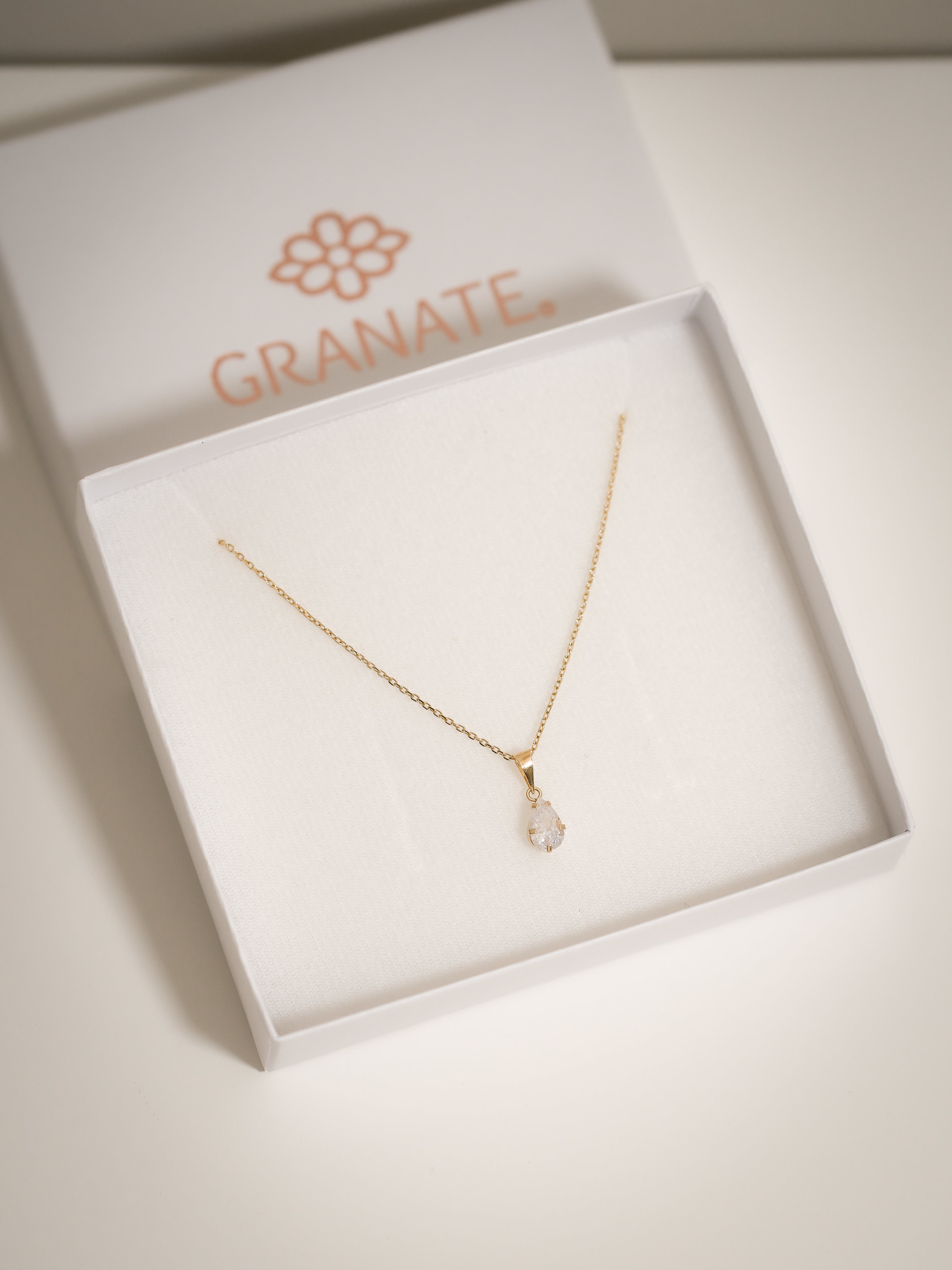 Collar Gota de Oro 10 kilates