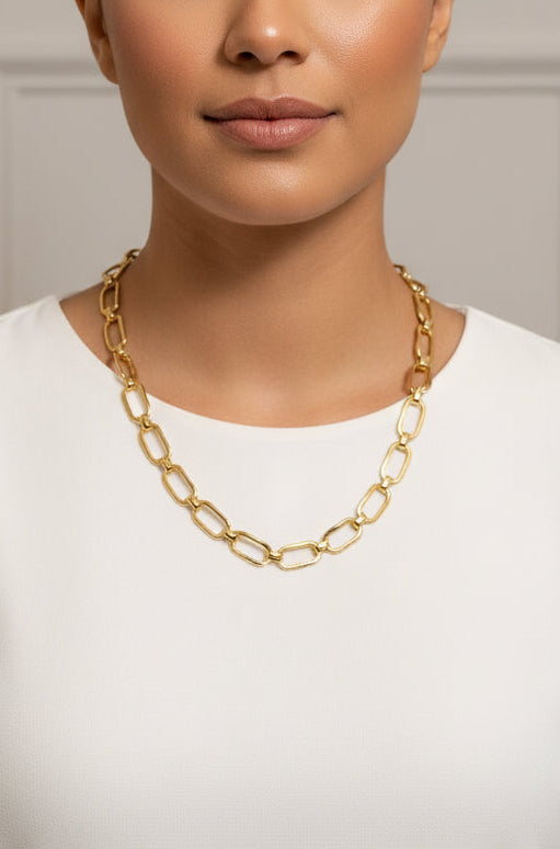 Collar Oval Curvo