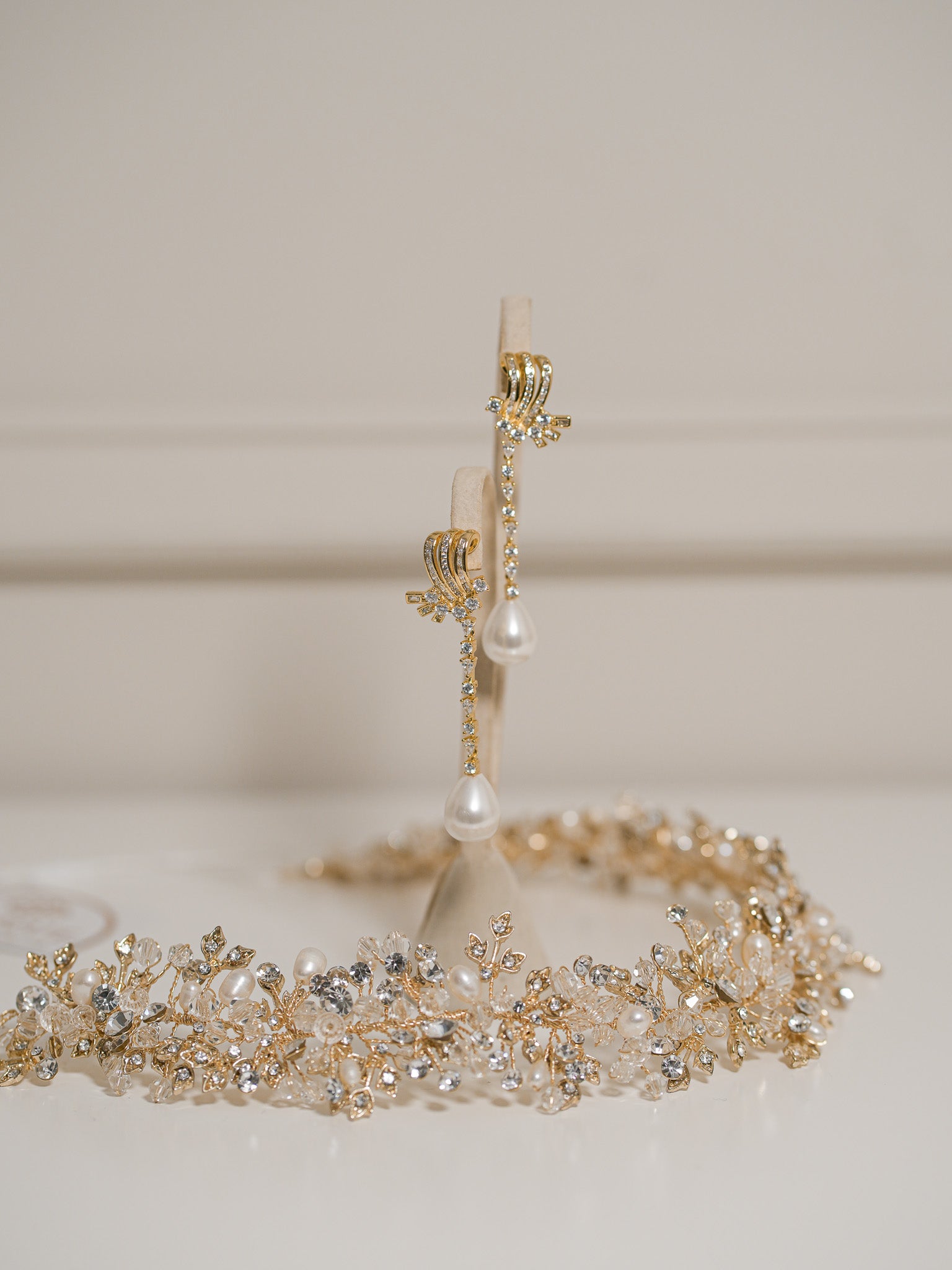 Aretes Margot Perla - Dorado