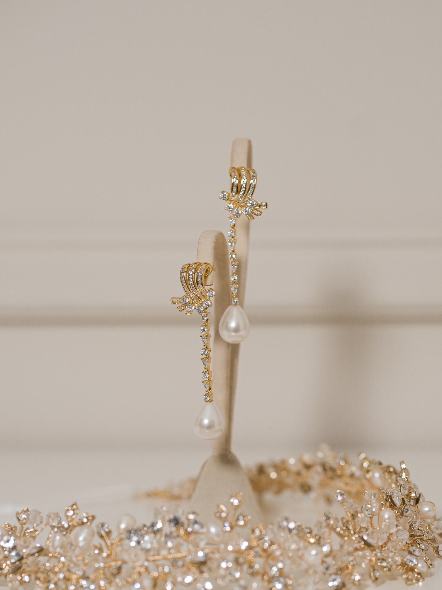 Aretes Margot Perla - Dorado