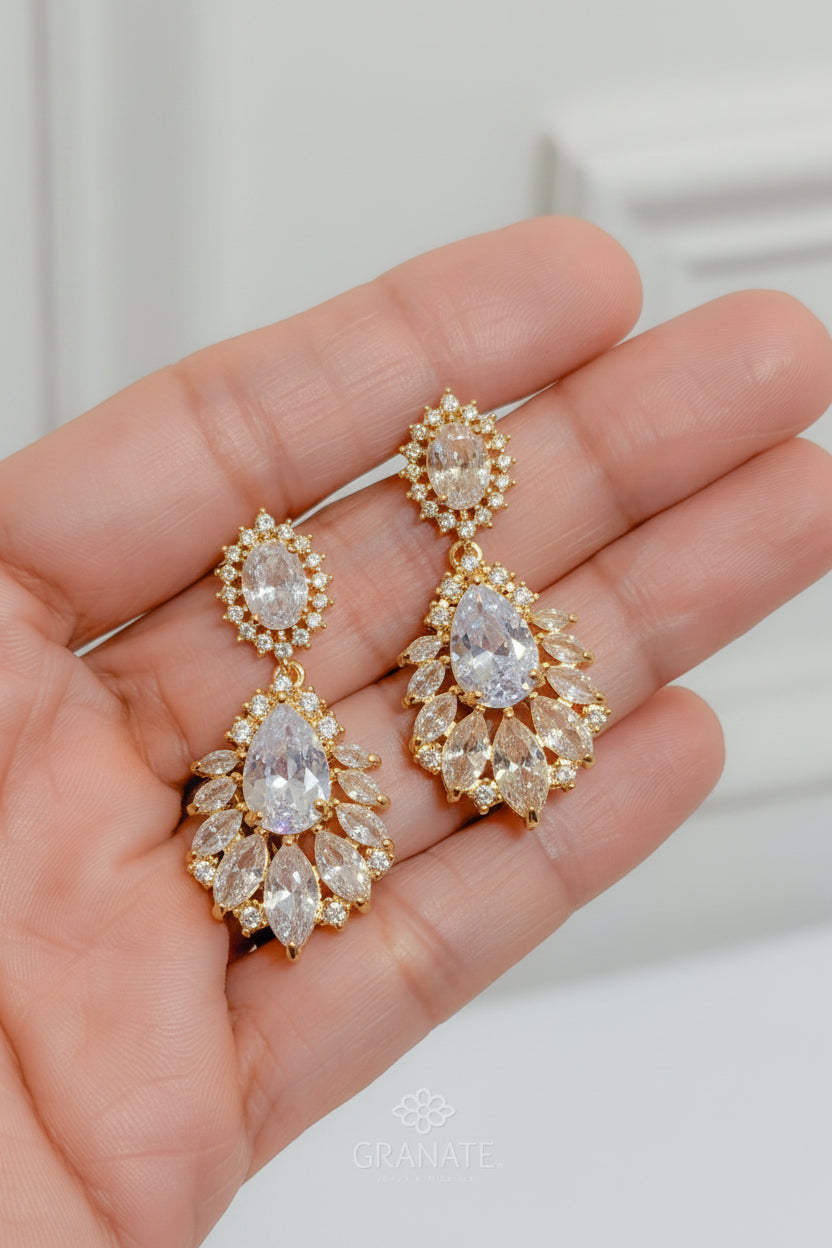Aretes Gota y Marquises Dorado