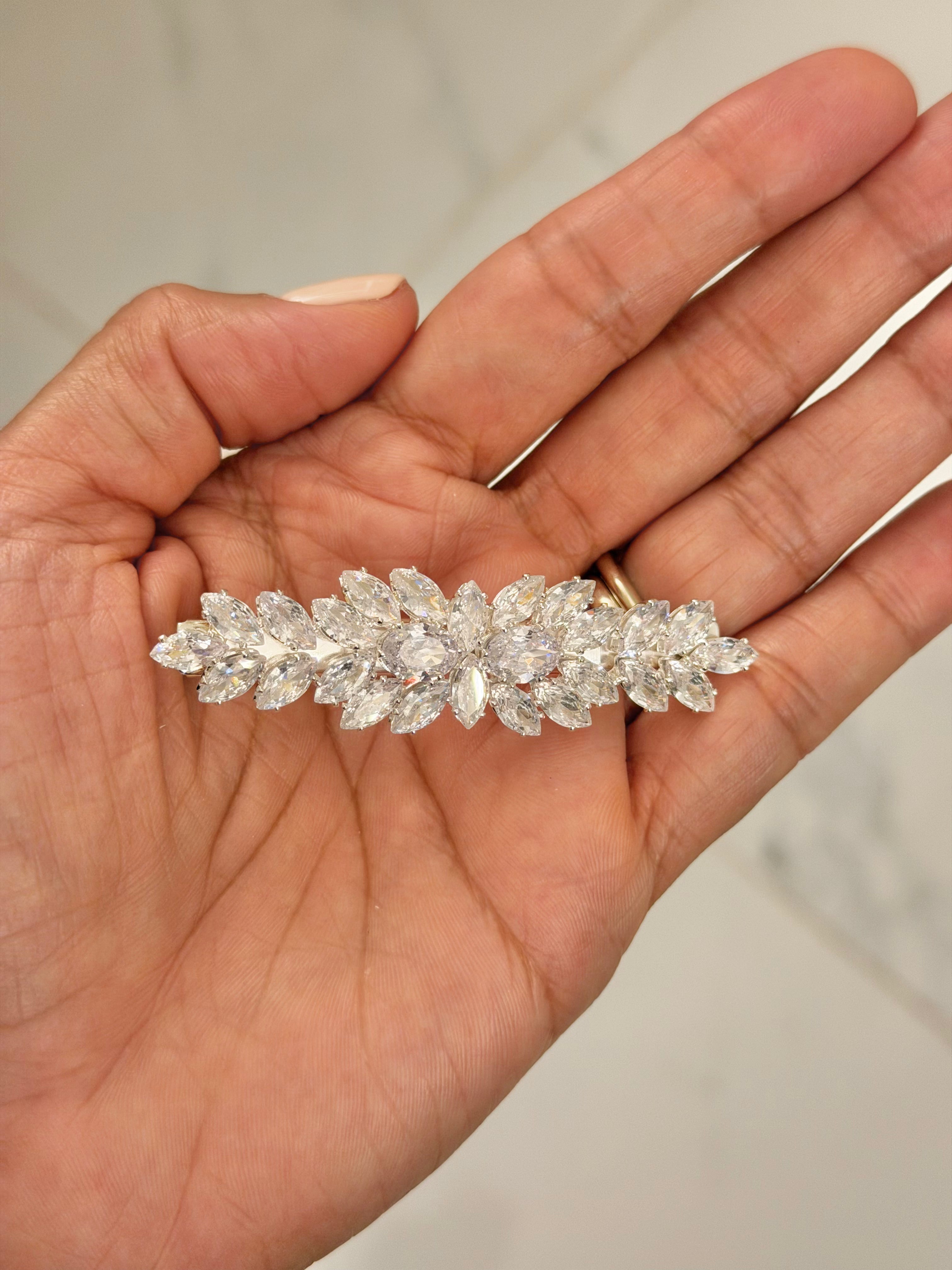 Broche Zirconias