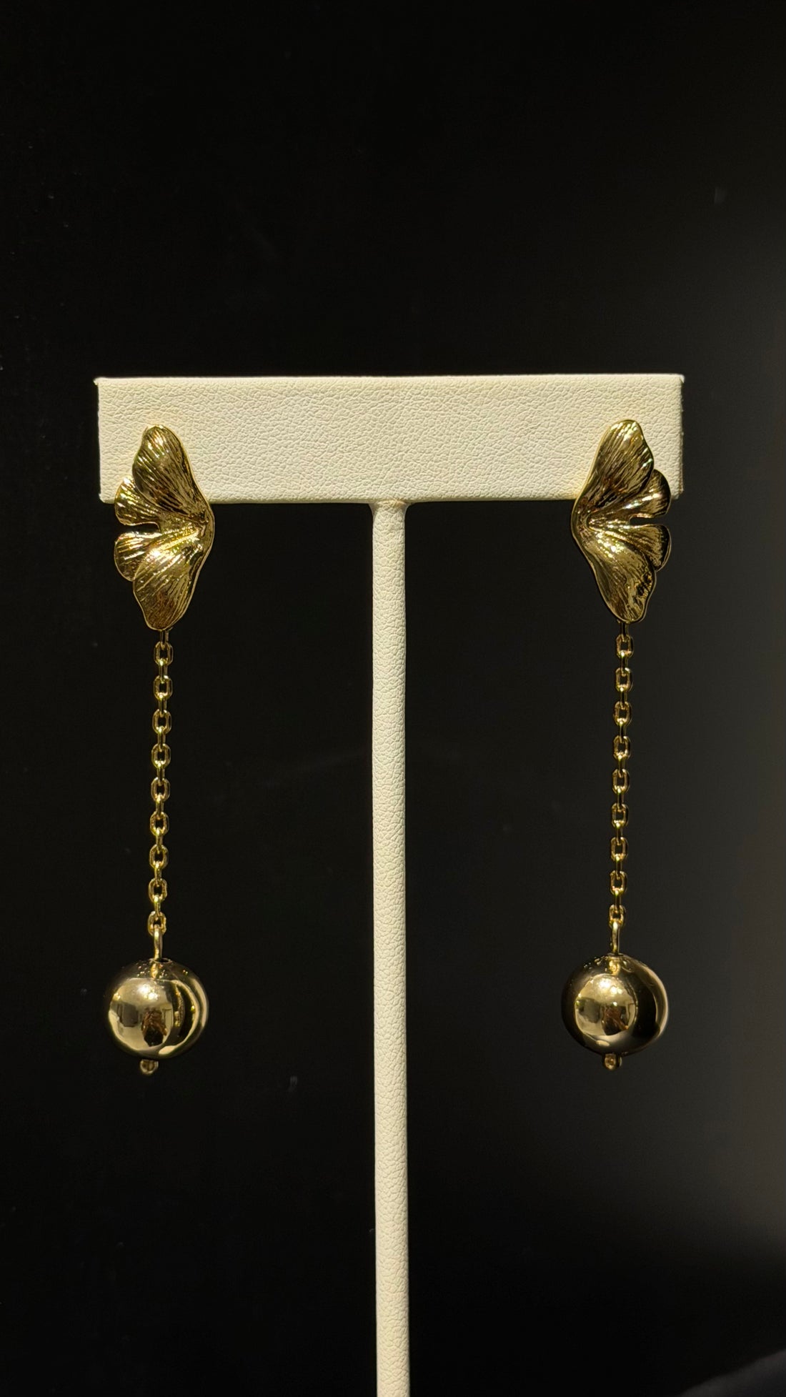 Aretes Biloba Bola