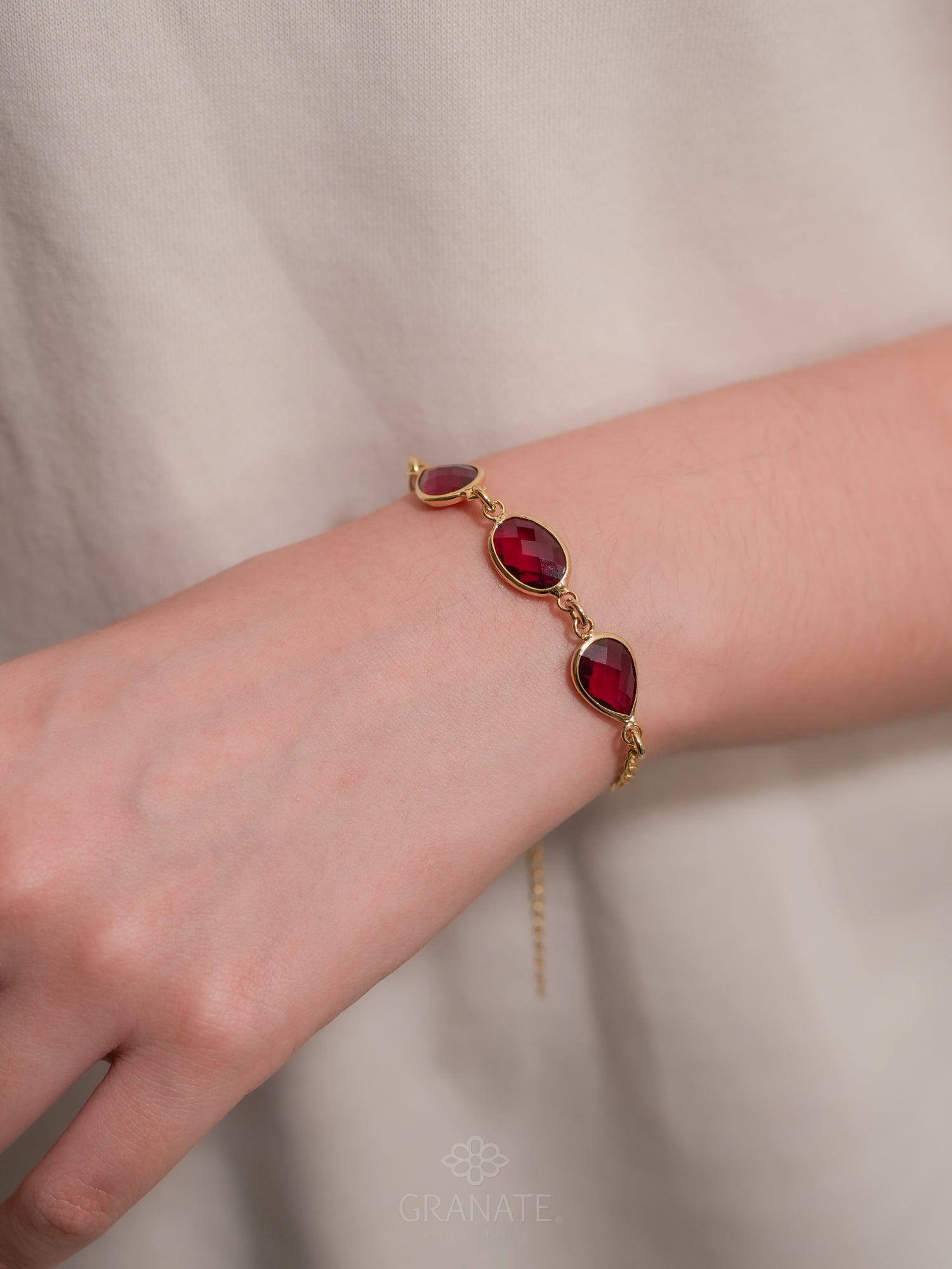 Pulsera 3 Cristales Burgundy