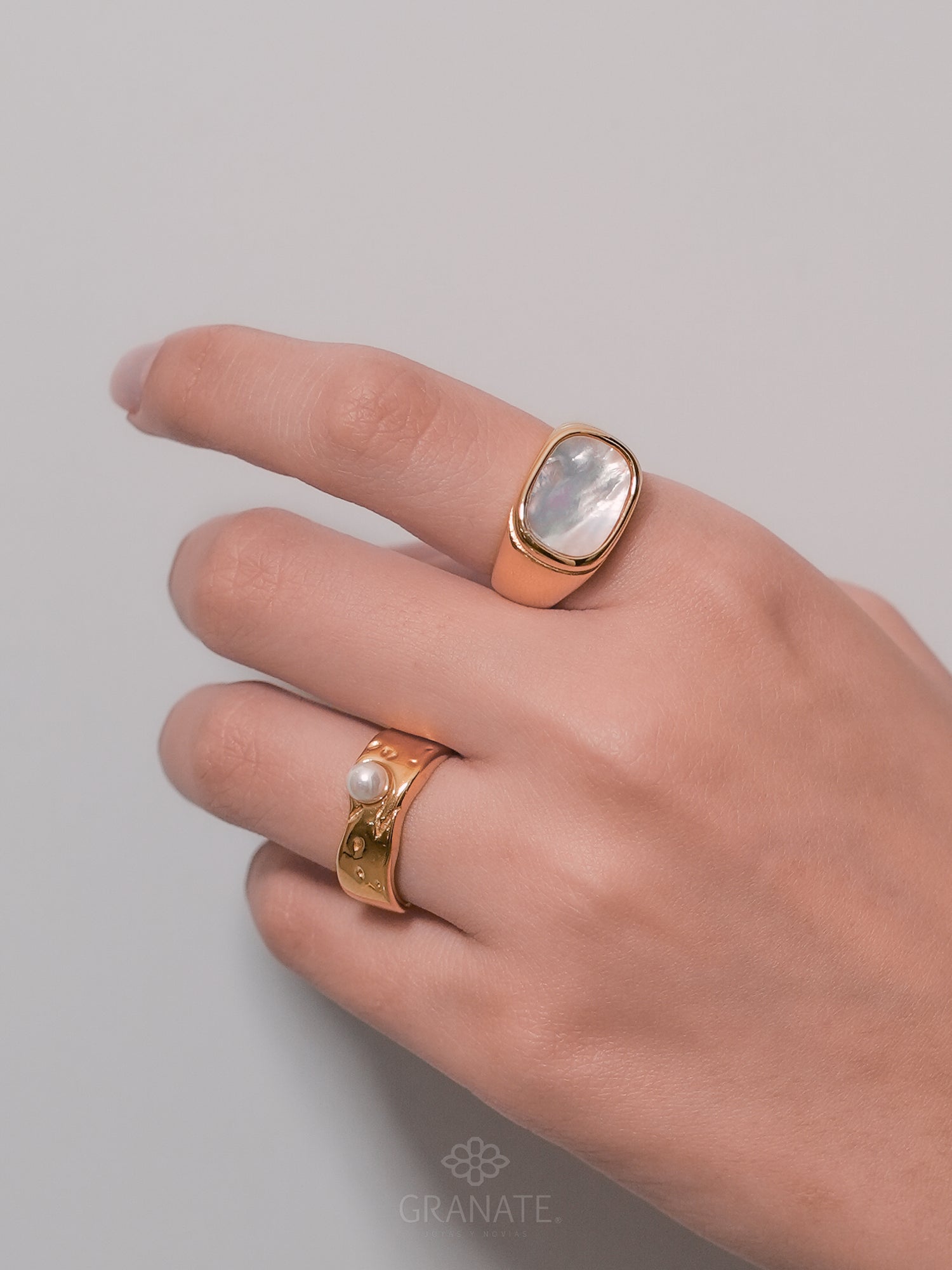 Anillo Perla Central