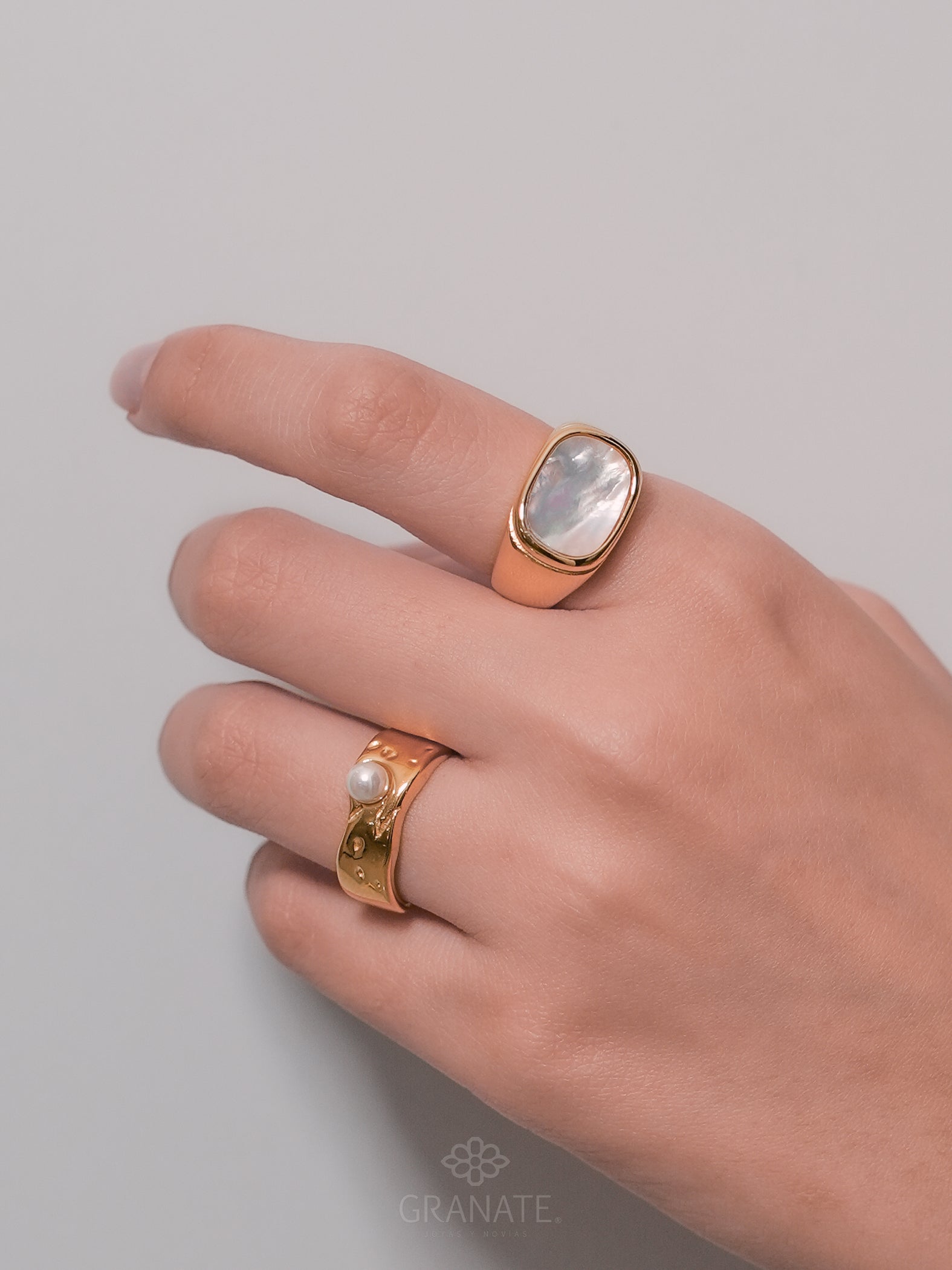 Anillo Perla Central