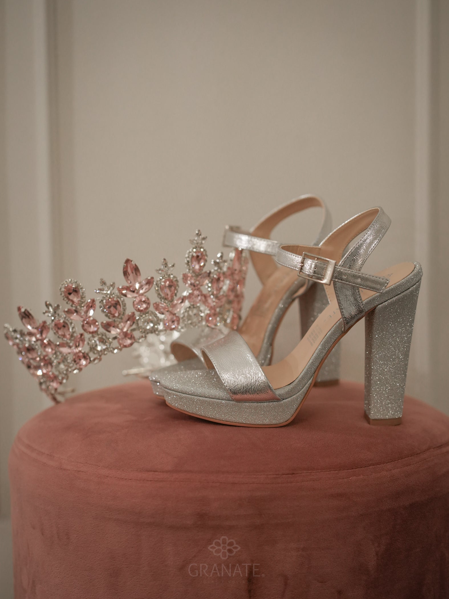 Sandalia Naira Plateado