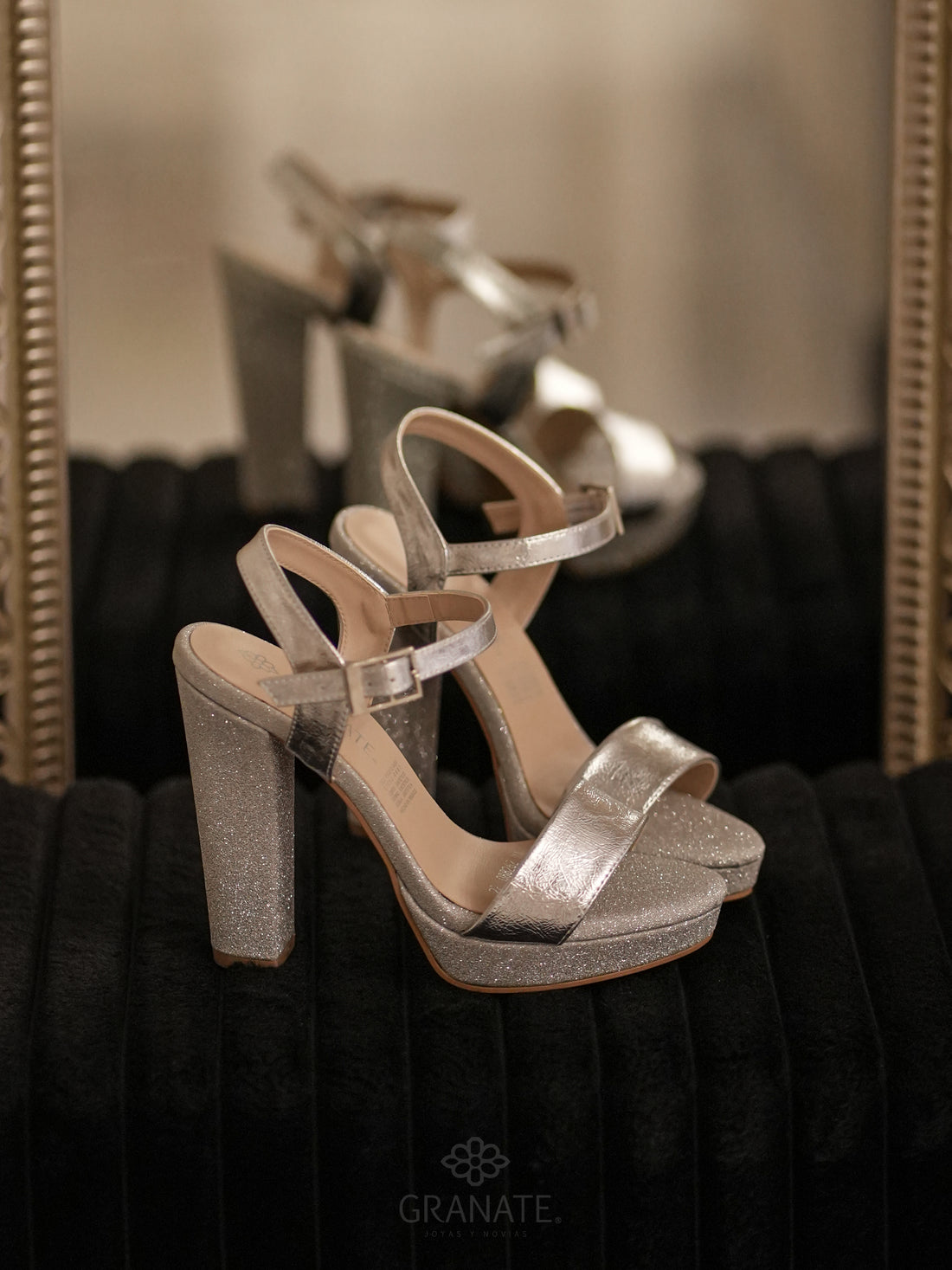 Sandalia Naira Plateado