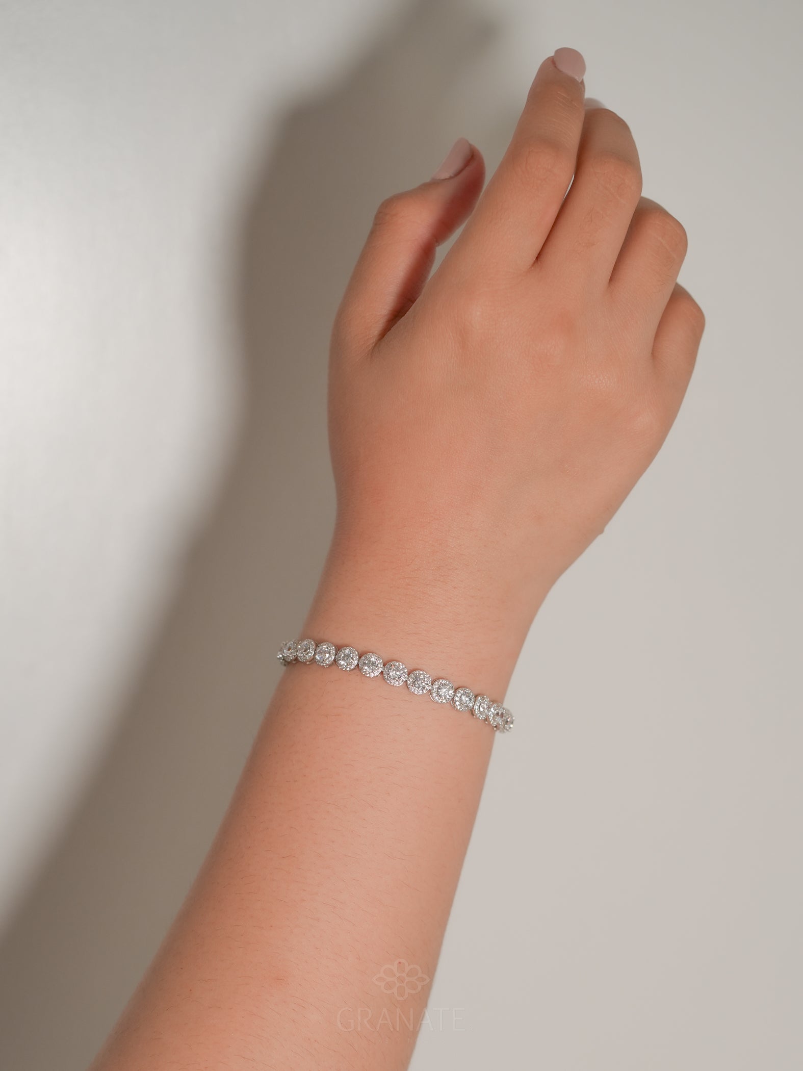 Pulsera Circonias con Halo de Plata