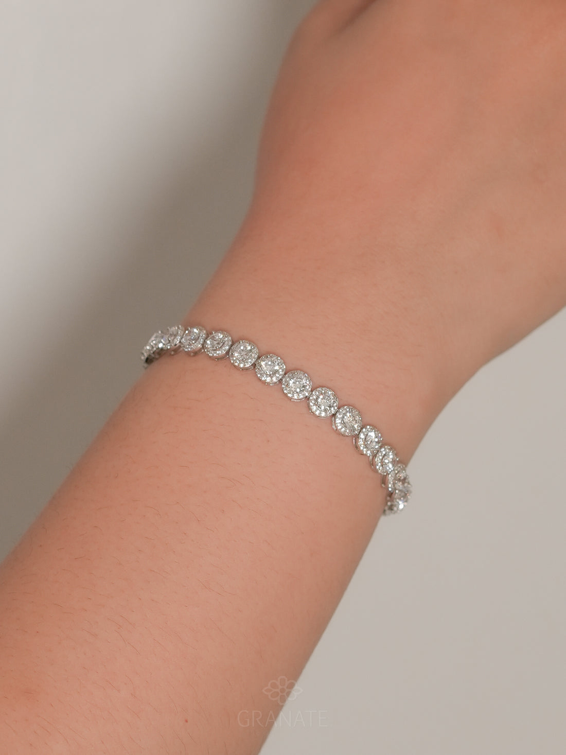 Pulsera Circonias con Halo de Plata