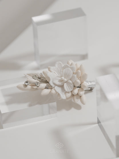 Boutonniere Elena