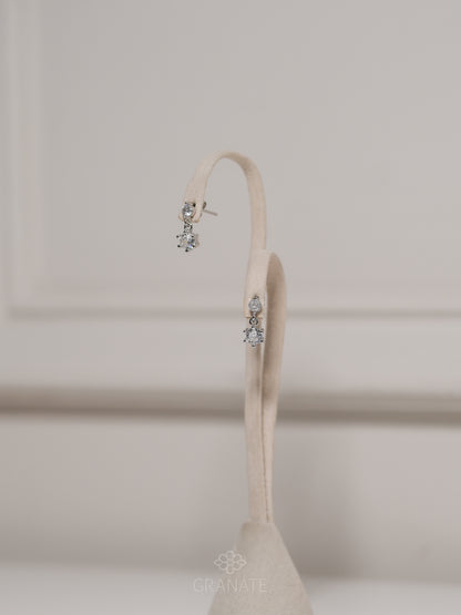 Aretes 2 Circonias de Plata