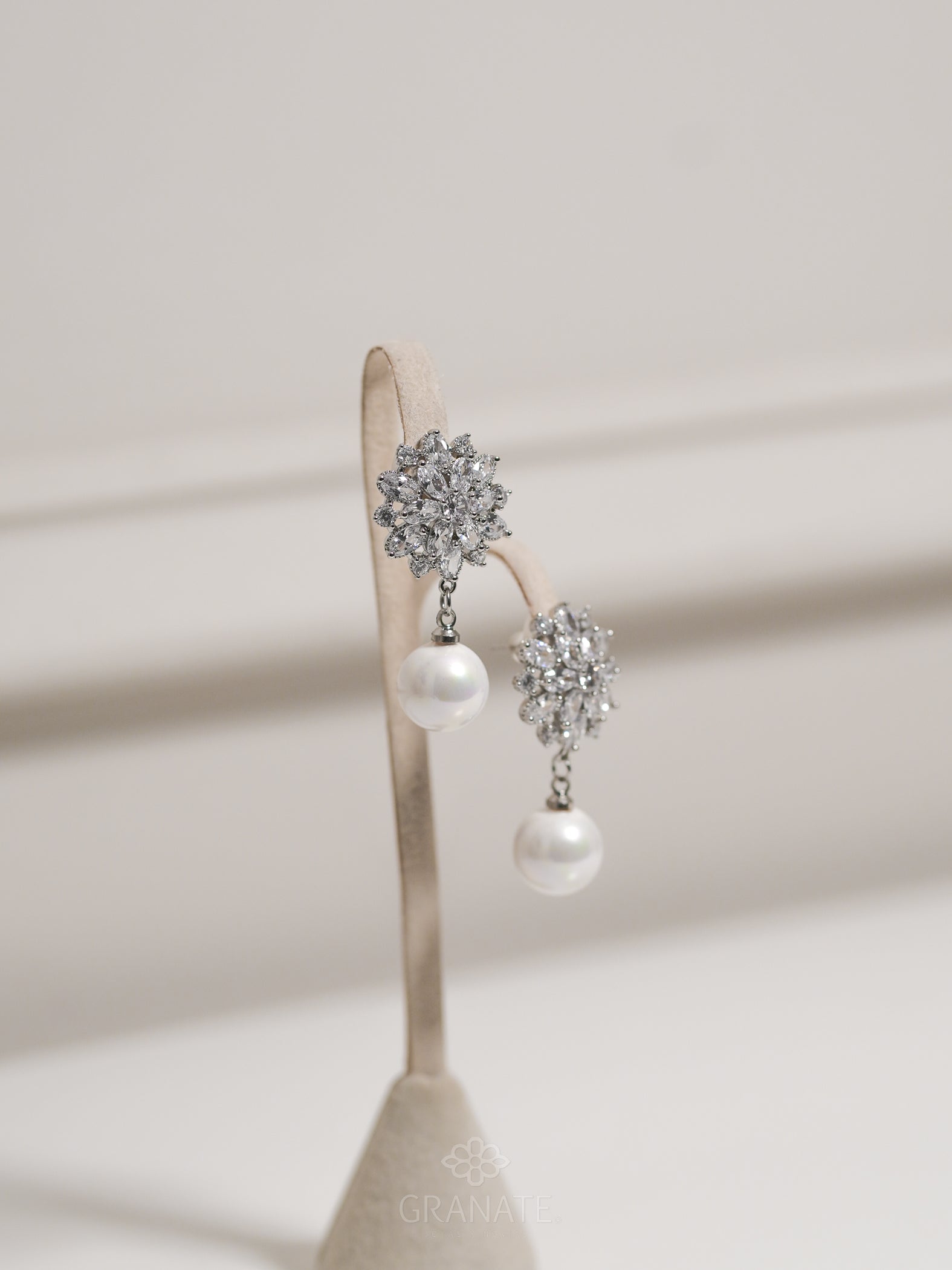 Aretes Flor y Perla