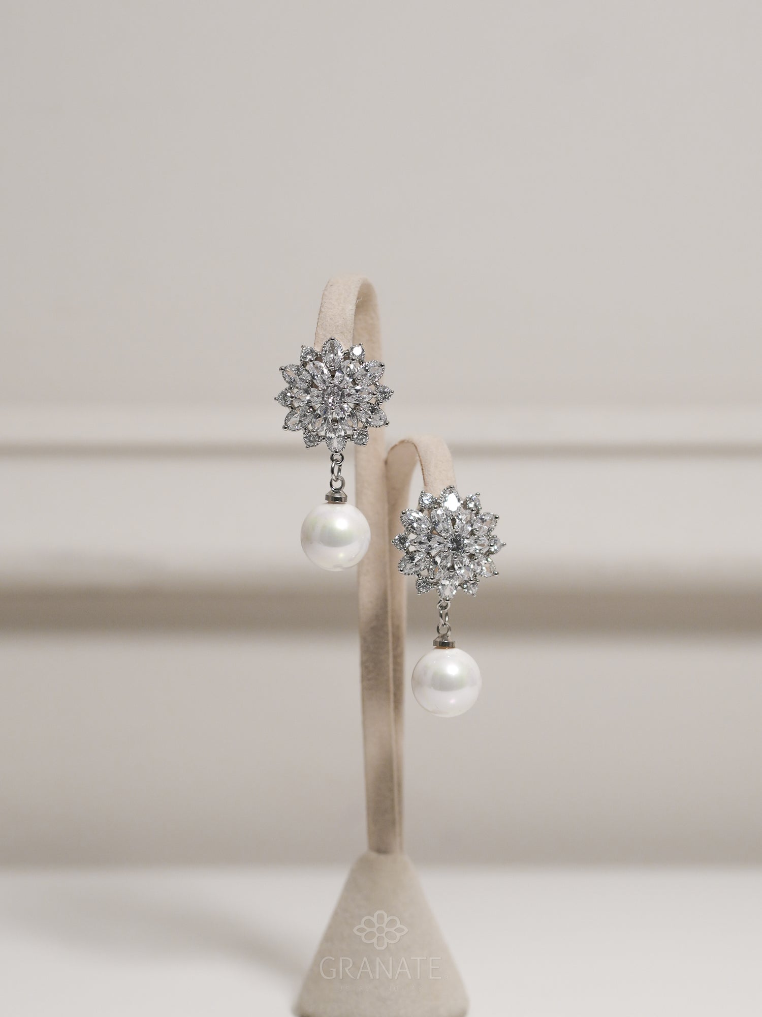 Aretes Flor y Perla