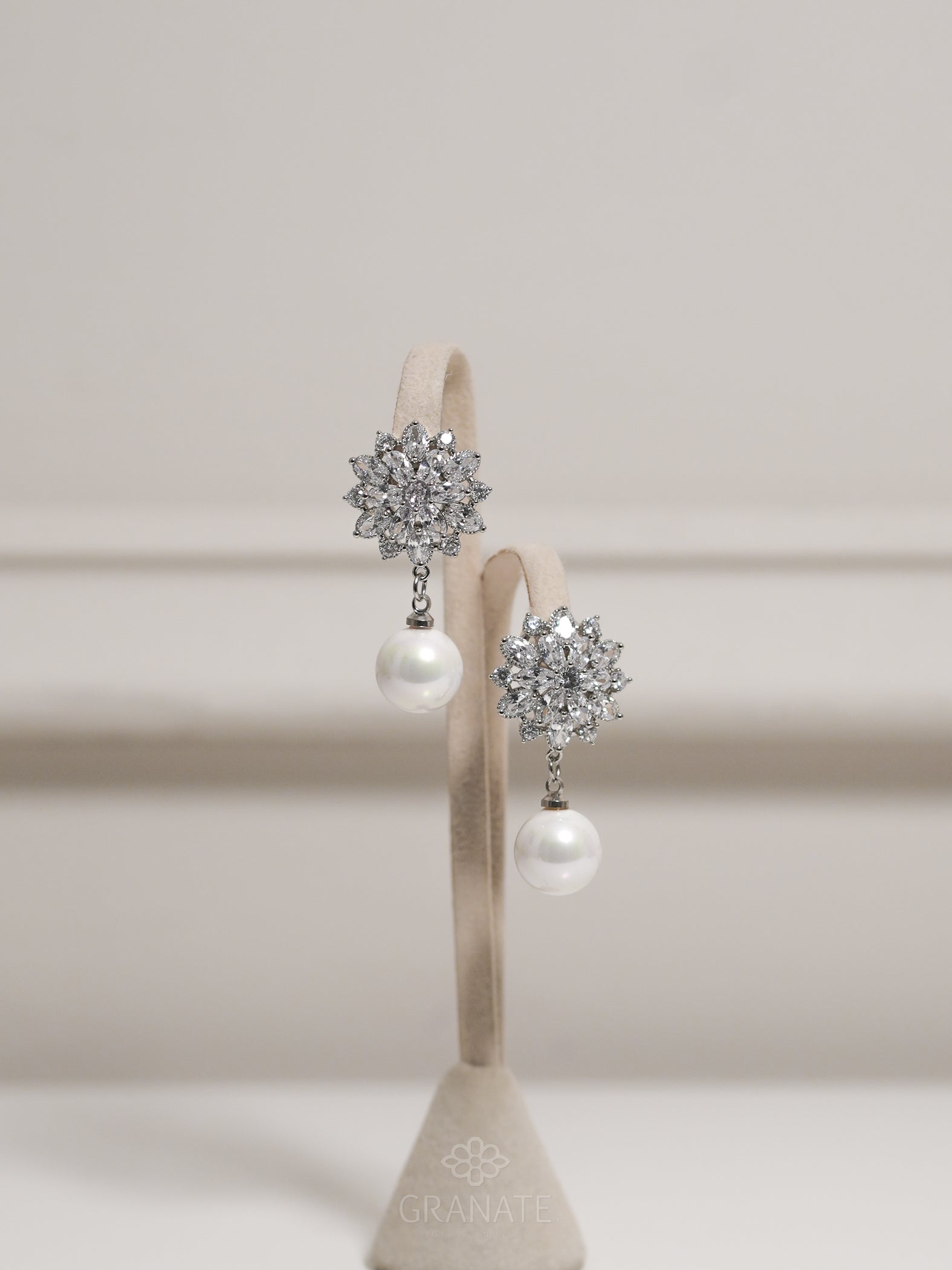 Aretes Flor y Perla