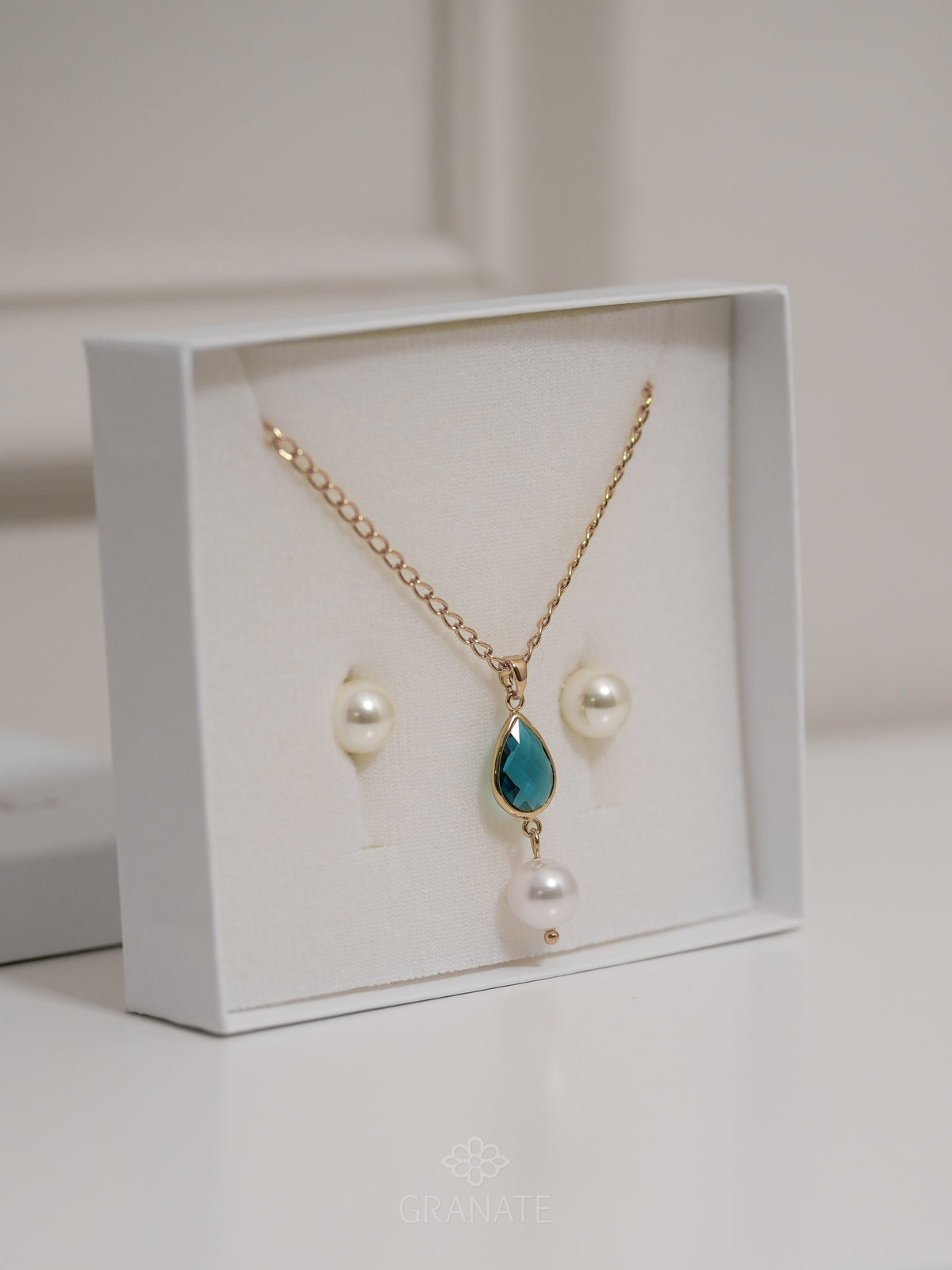 Juego Gota Azul y Perla Swarovski