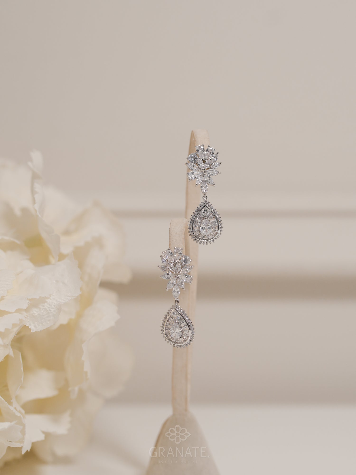 Aretes Mix y Gota Halo - Plateado