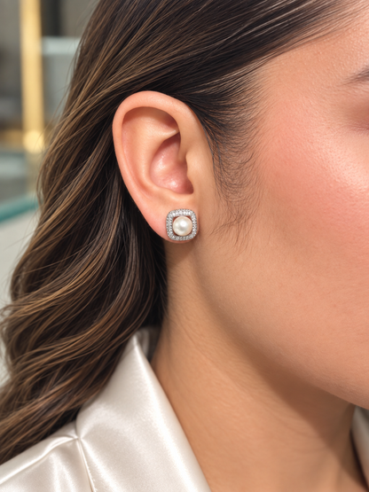 Aretes Cuadrado Perla Centro